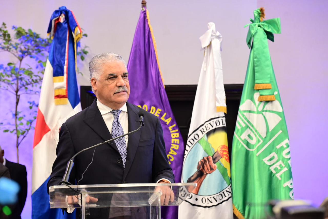 Miguel Vargas convoca comisión tripartita para conocer ampliación de alianza Rescate RD