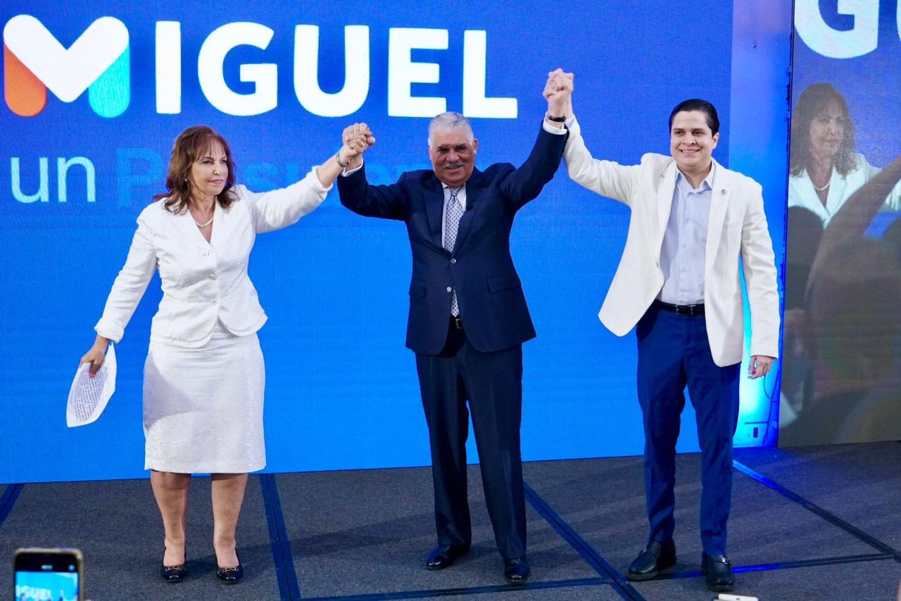 PRD proclama a Miguel Vargas candidato presidencial y autoriza alianzas congresuales y municipales