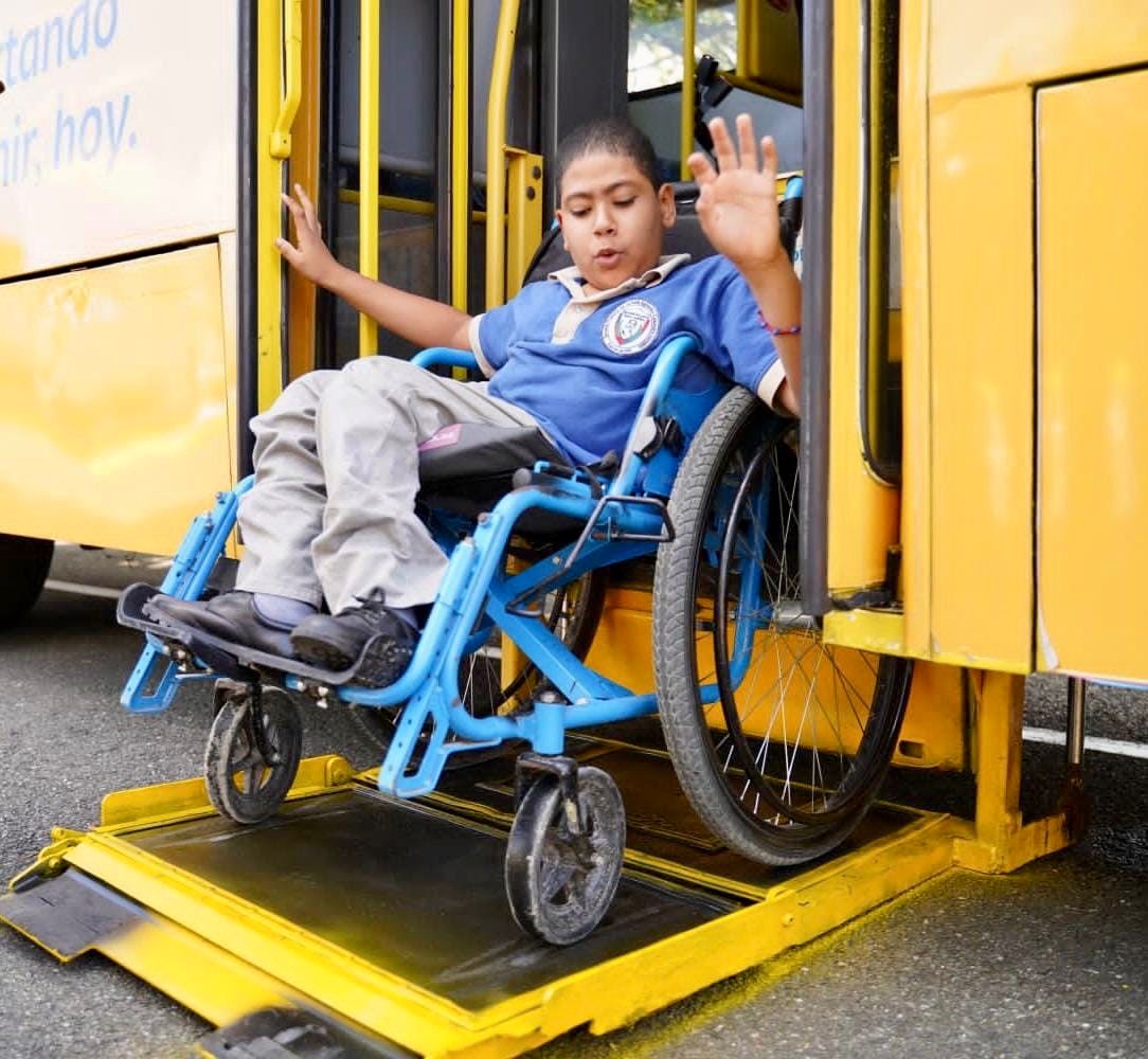 Todo el Gran Santo Domingo ya cuenta con transporte estudiantil