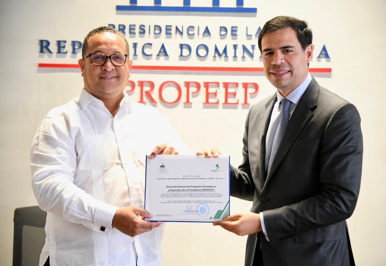 Propeep recibe exaltación de INAP por cumplir indicadores y por fomentar competencias en sus colaboradores