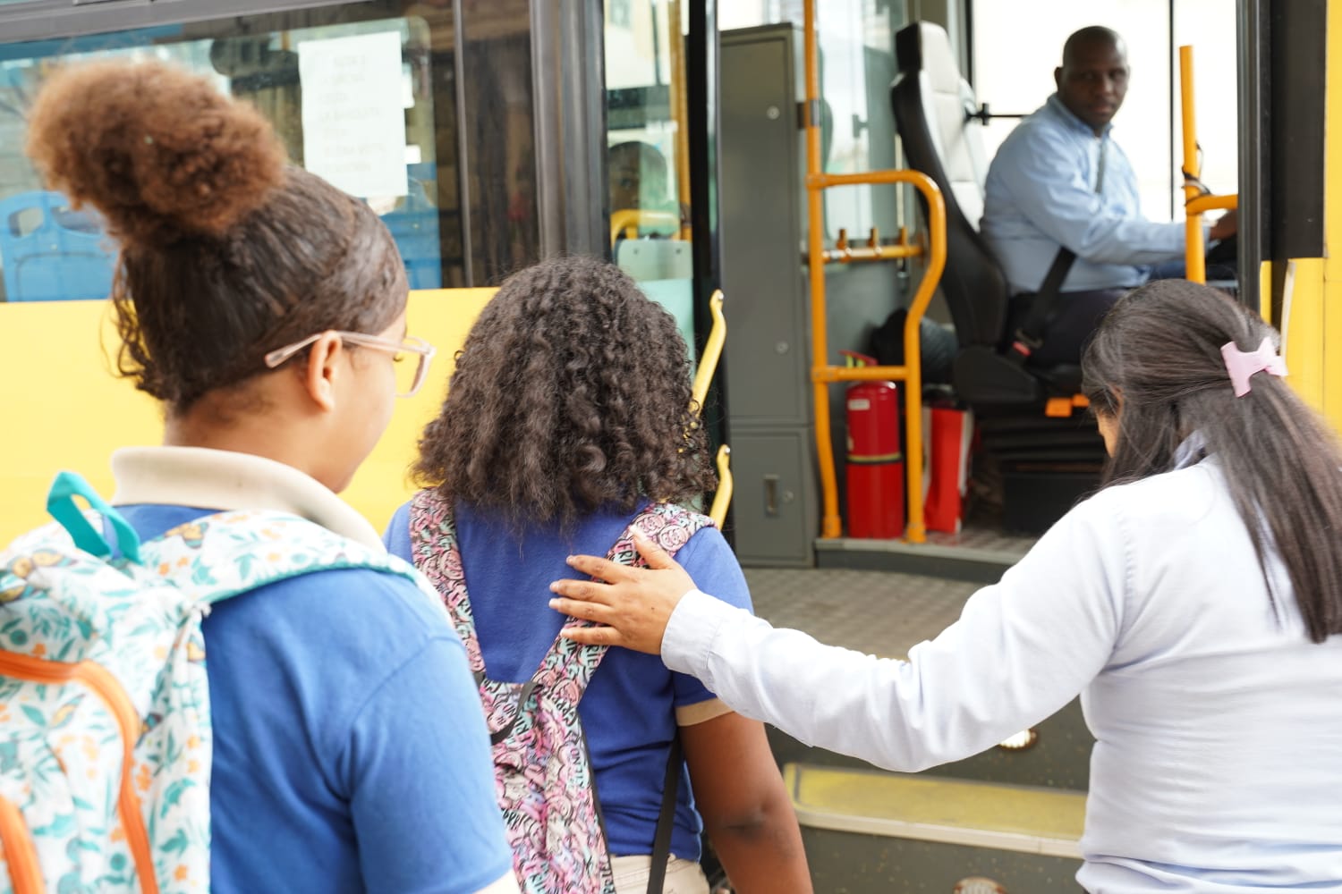 TRAE ya ha transportado más de 3 millones de estudiantes en un año