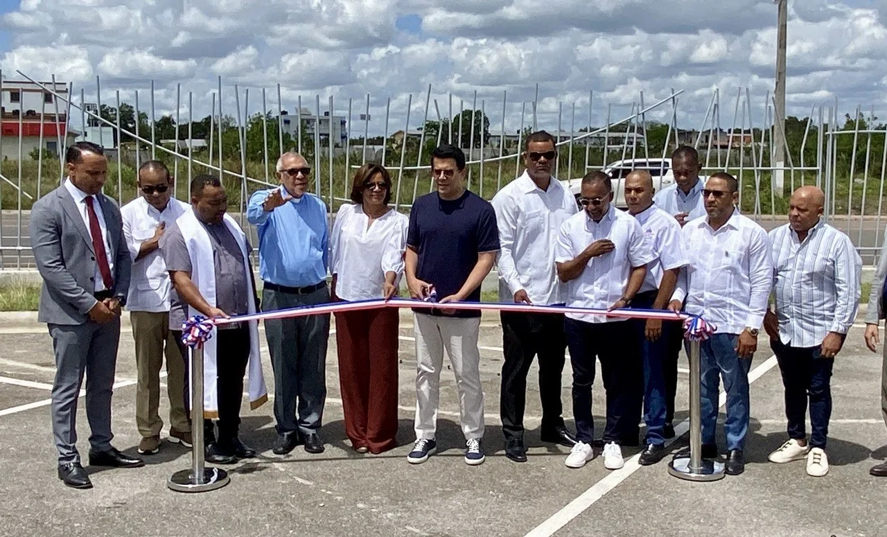 Collado deja inaugurada obras para el turismo religioso por más de 100 millones