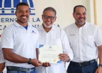Desarrollo de la Comunidad promueve resolución de conflictos y mediación comunitaria en San Cristóbal