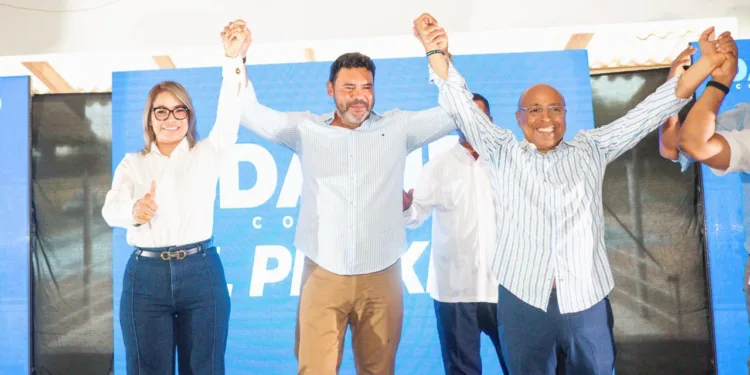 Estructura política de David Collado se siente en el país entero con encuentros simultáneos en cuatro regiones