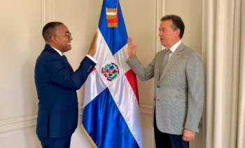 Víctor Pichardo se juramenta como cónsul en Mayagüez con una agenda enfocada en la comunidad, la conectividad y el intercambio entre RD y Puerto Rico