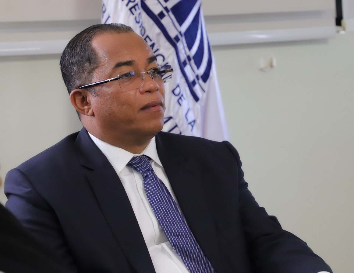 Ex Contralor, Catalino Correa Hiciano, desmiente al senador Yván Lorenzo