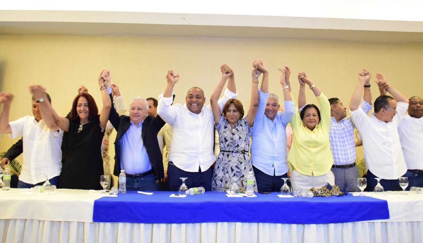 Alta dirigencia del PRM en SDO ratifican el apoyo a José Andujar
