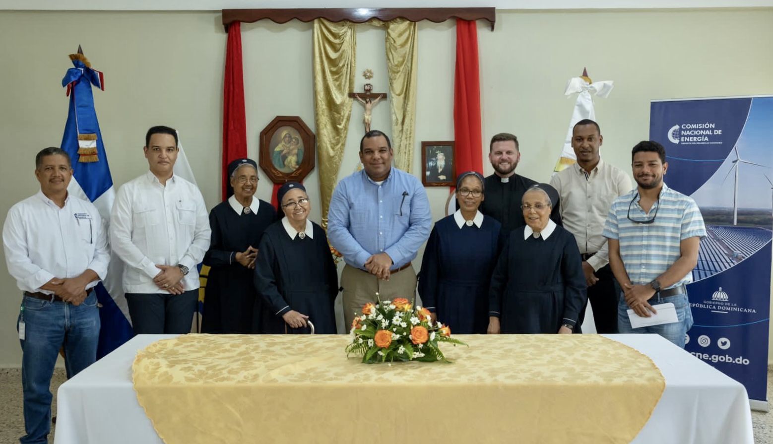 CNE potencia la energía del Santuario Virgen de Schoenstatt con la donación de dos sistemas fotovoltaicos