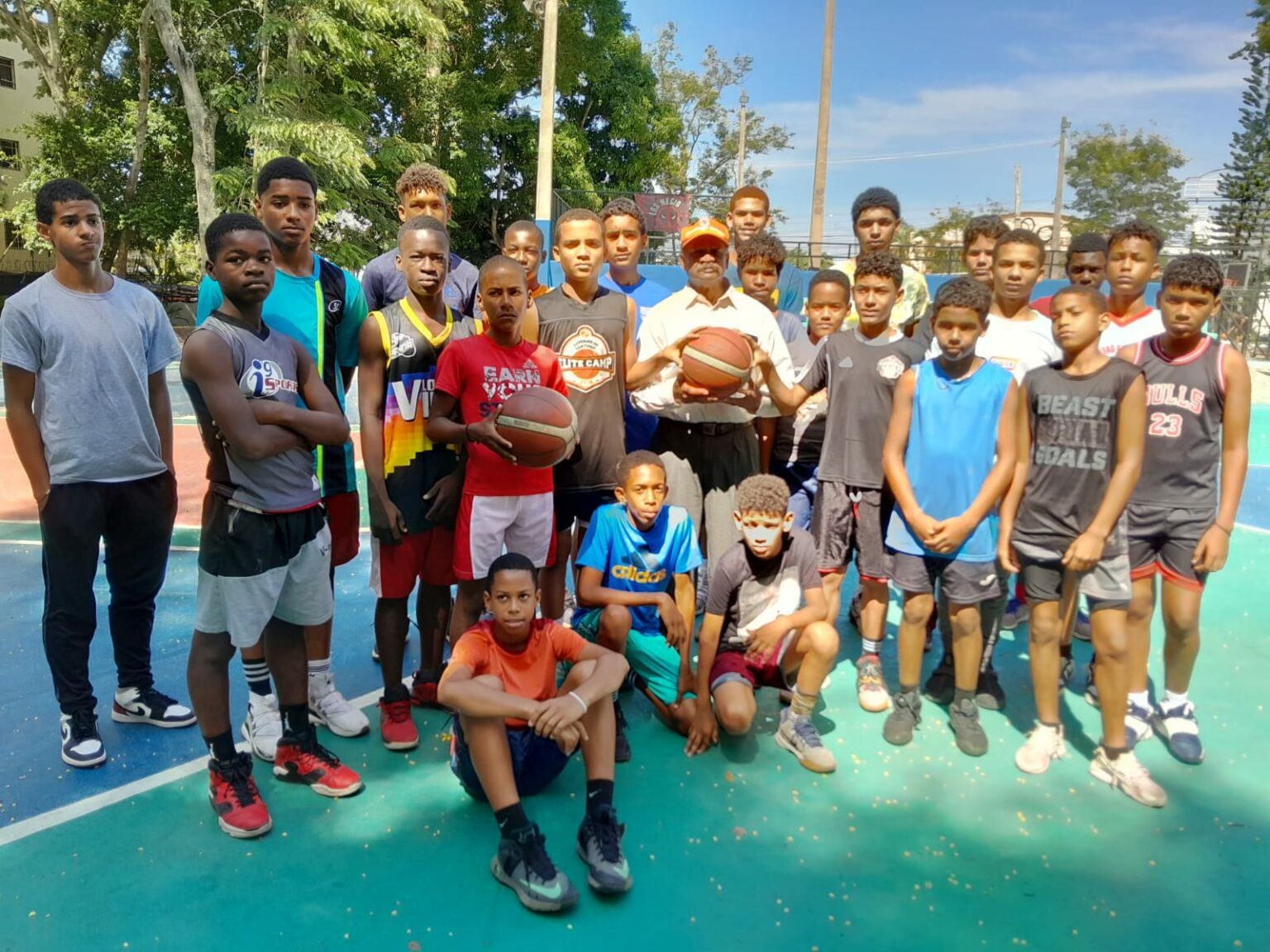 Alcaldía Santiago inicia torneo baloncesto tres para tres con la participación de ocho equipos