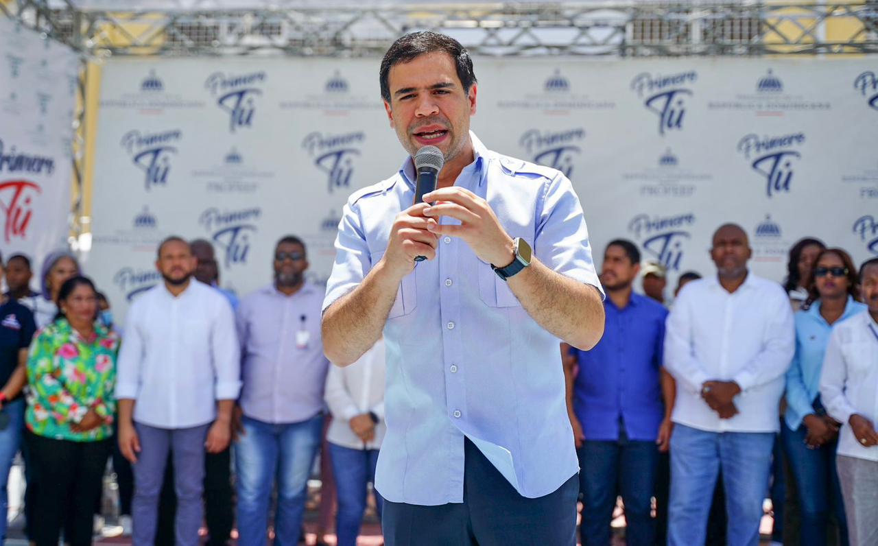 Roberto Ángel afirma presidente Abinader está enfocado en dignificar a los más vulnerables del país