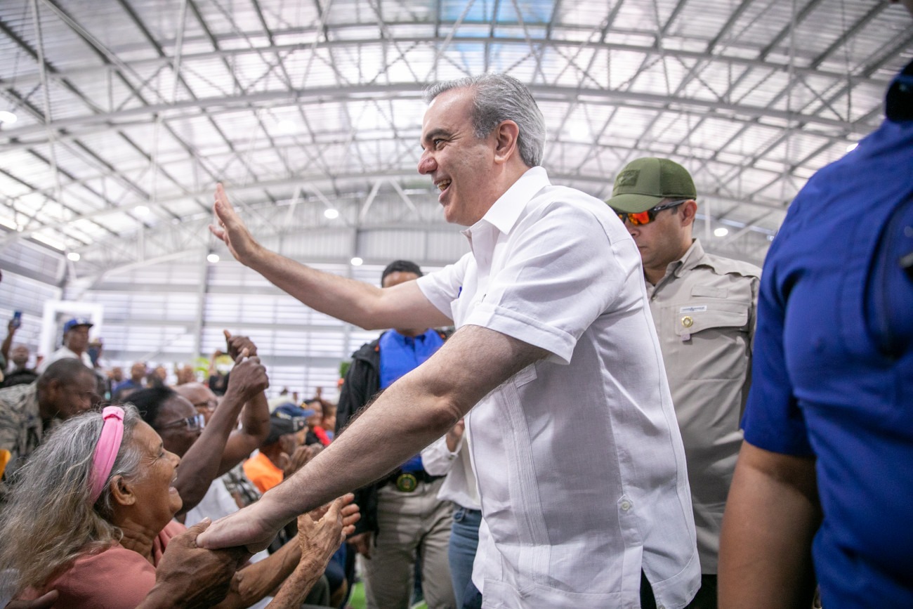 Presidente Abinader visitará provincias La Romana y San Pedro de Macorís este sábado*