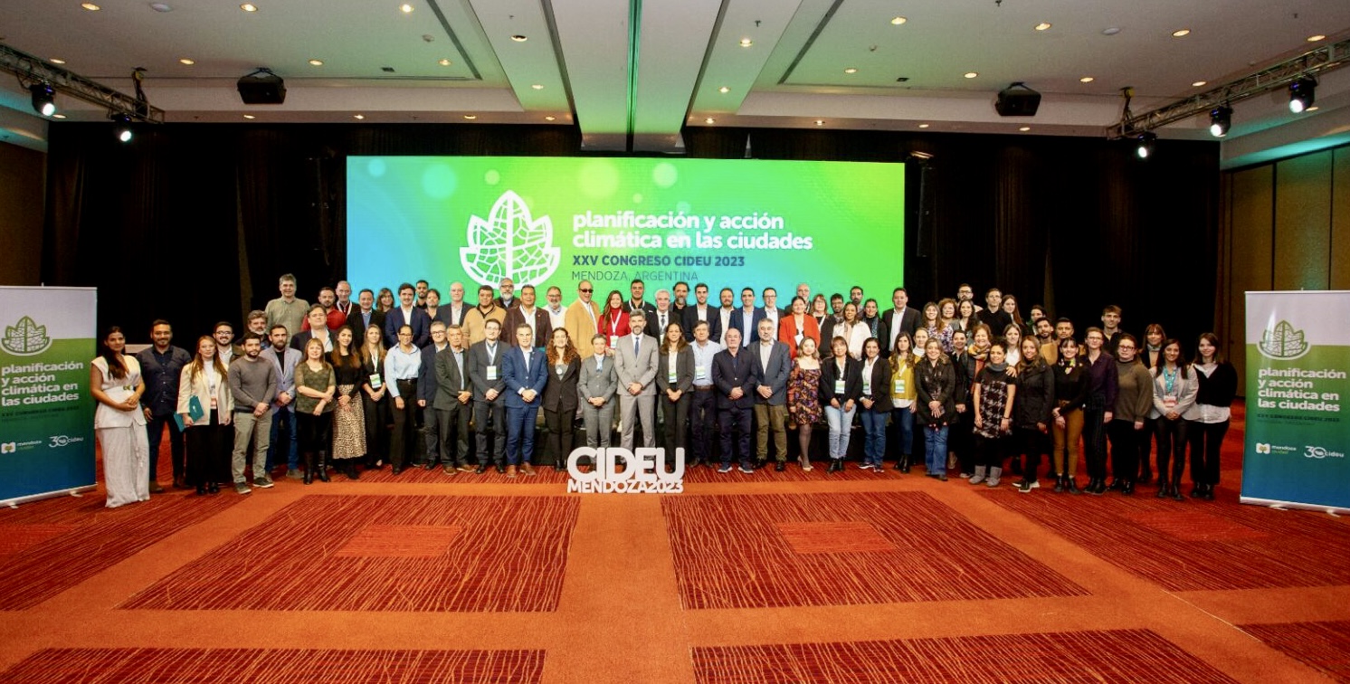 Santiago de los Caballeros participa del XXV congreso del CIDEU en Argentina