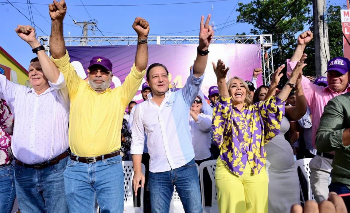 Abel Martínez: “El pueblo no dejará pasar el engaño del PRM”