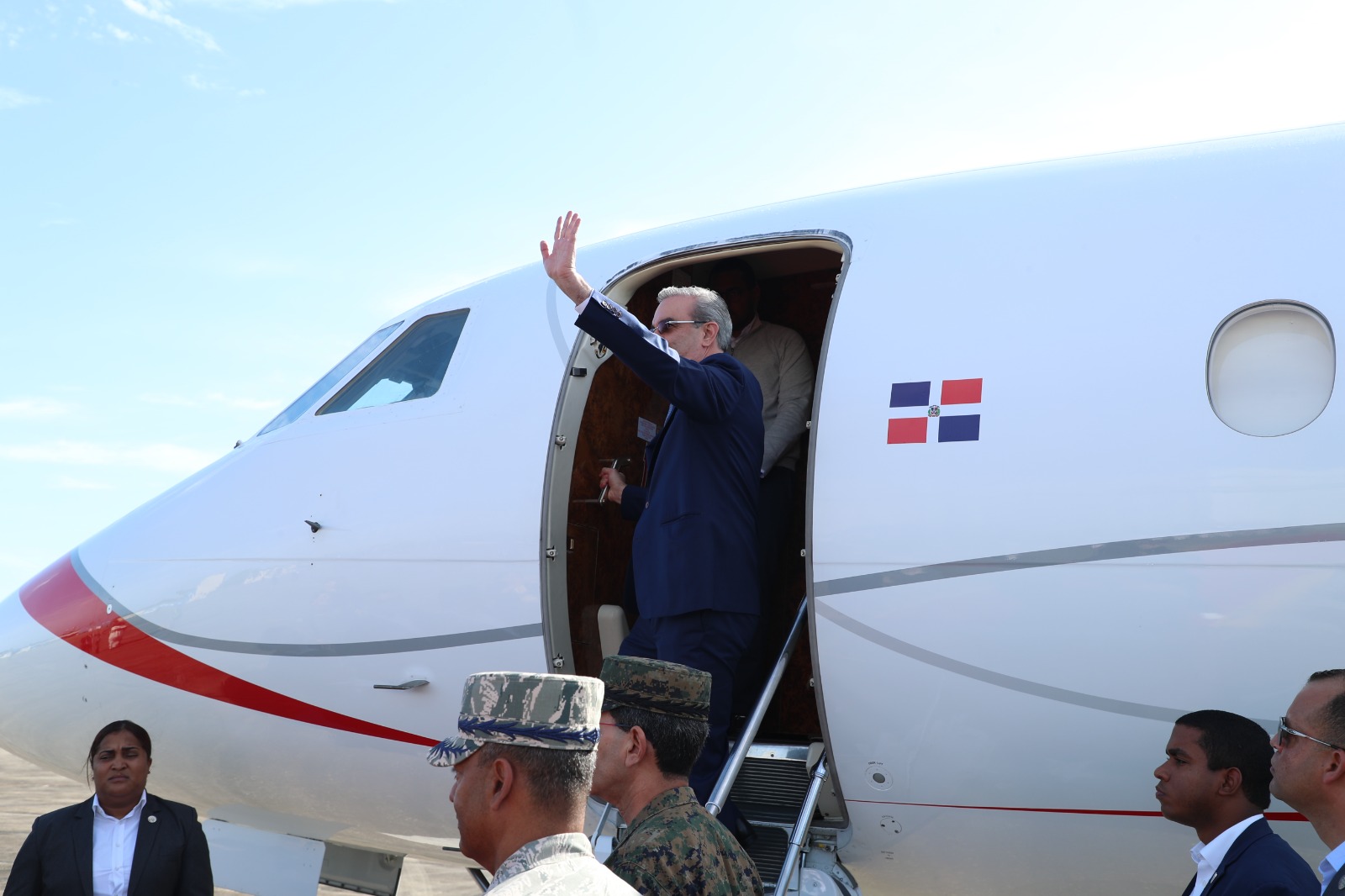 Presidente Abinader llega esta tarde a Nueva York para participar el domingo en el desfile Dominicano