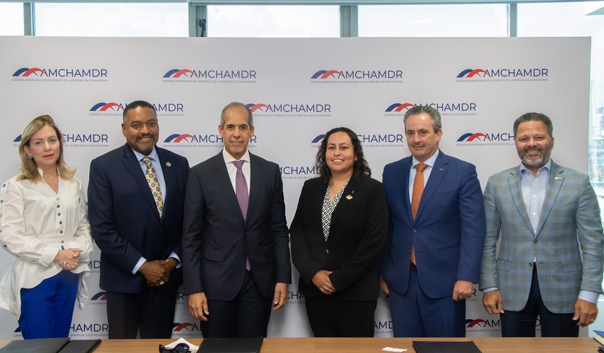 Cámara Americana de Comercio recibe autoridades de Global Entry para conversar sobre la puesta en marcha de esta iniciativa