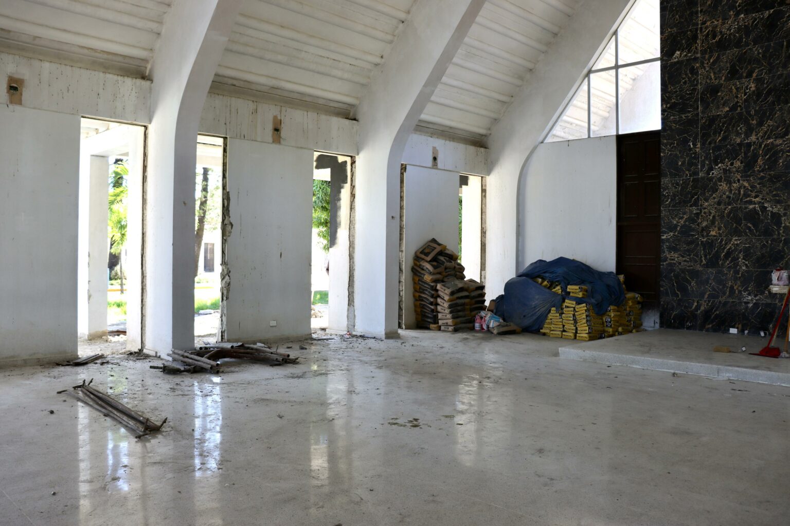 Alcaldía Santiago trabaja en la ejecución de importantes obras en diversos sectores
