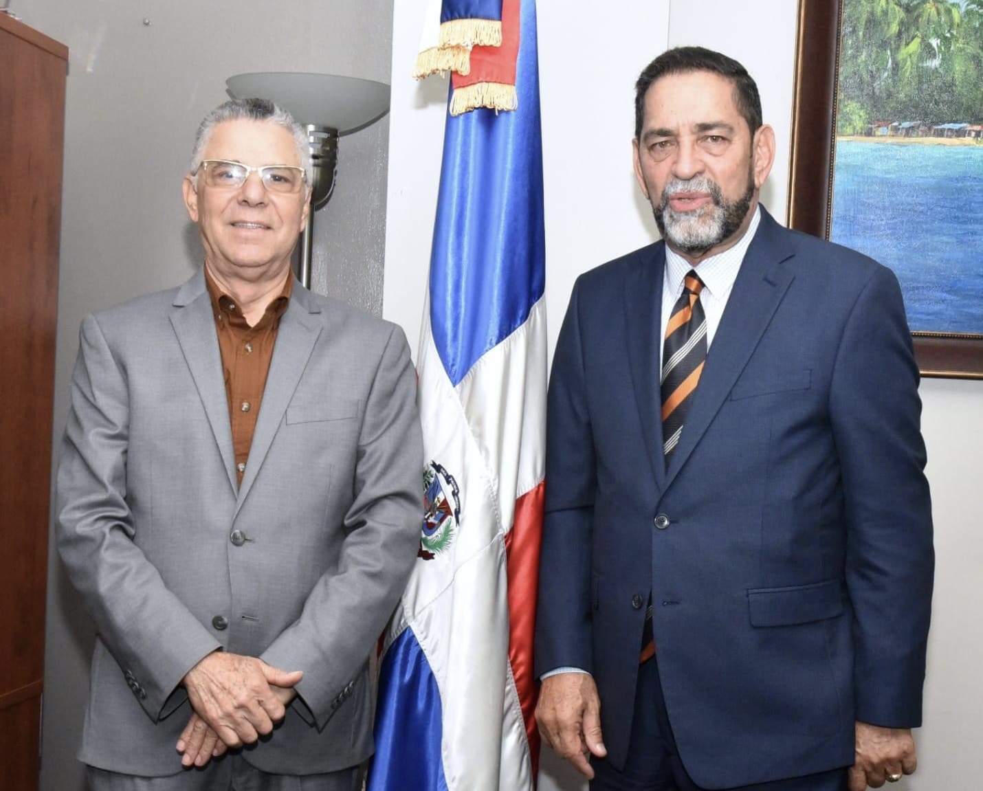 Ayuntamiento de Santo Domingo Este exoneraría impuestos a proyecto de vivienda de dominicanos en el exterior