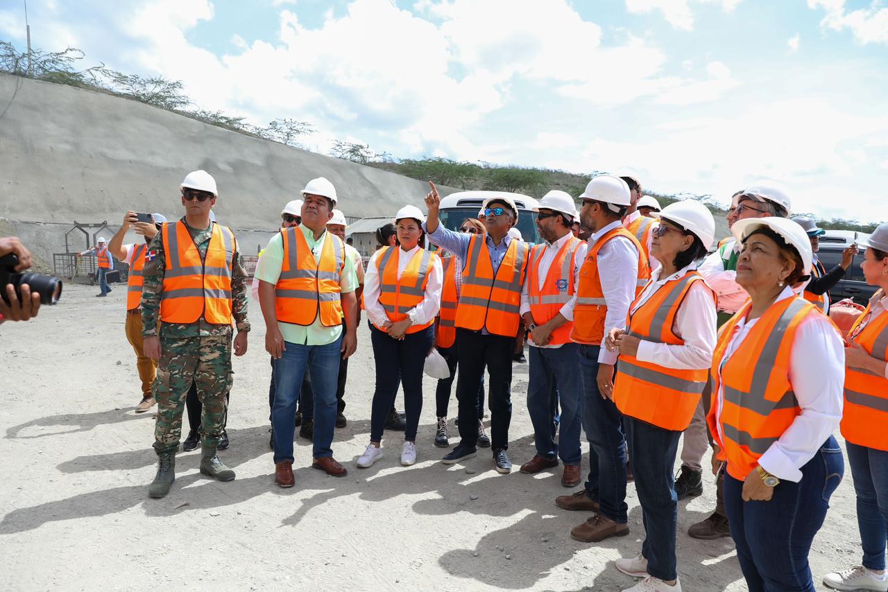 Gobierno supervisa avances construcción de la Presa Montegrande