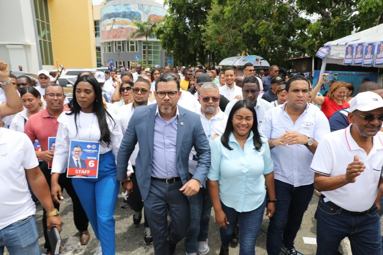 Yohan López gana elecciones internas del PRM y se convierte en candidato oficial del partido ante los comicios para elegir el presidente del Colegio de Abogados
