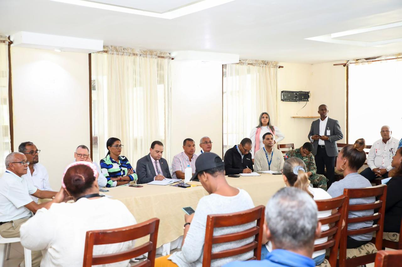 Edeeste anuncia amplio programa para atender necesidades eléctricas en La Altagracia