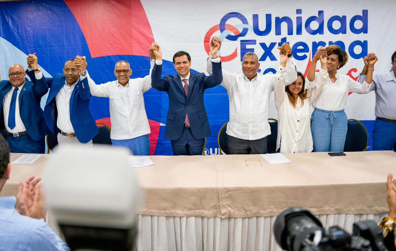 Exgobernador Casa Presidencial del PLD Fernándo Sánchez ingresa a Unidad Externa para apoyar reelección