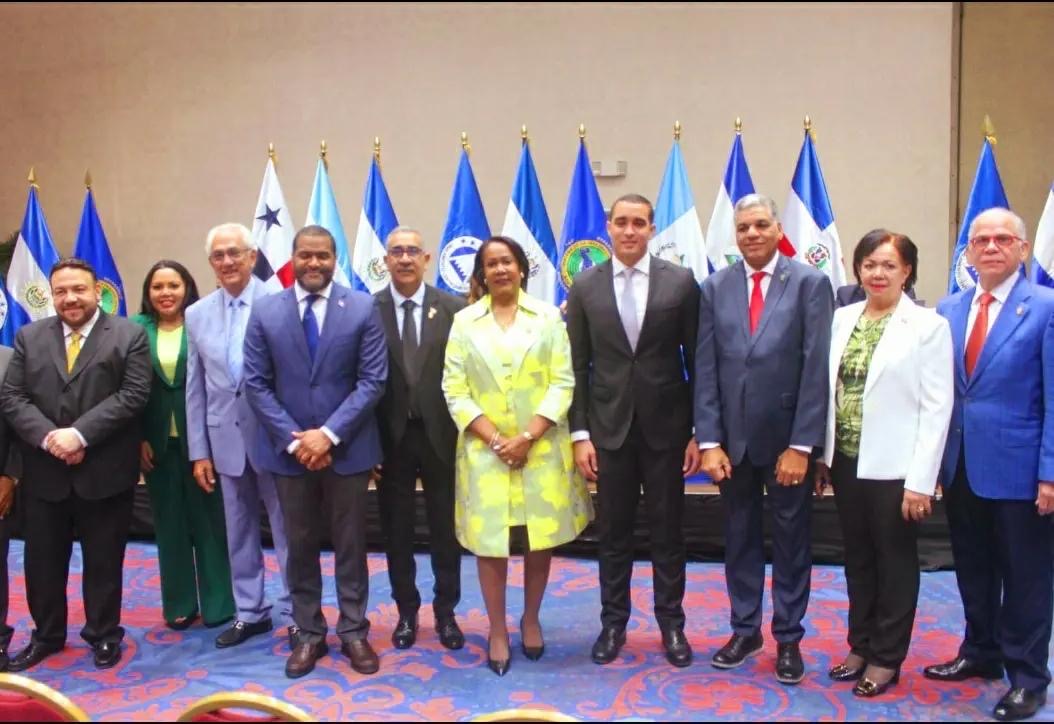 PARLACEN respalda RD frente Haití tras participación delegación enviada Abinader
