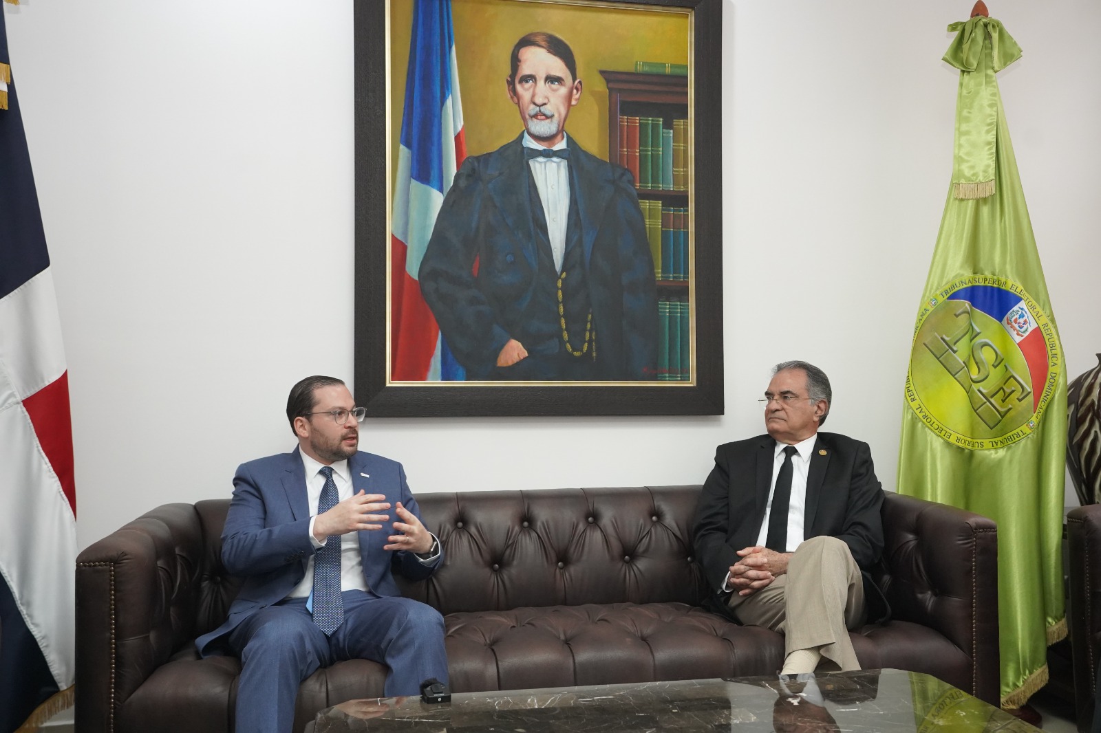 Presidente TSE: participación de jóvenes en política y elecciones es fundamental para democracia