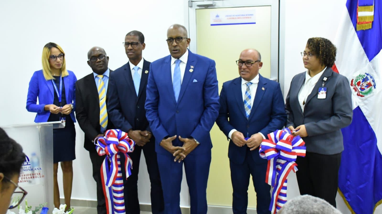 La Comisión Presidencial de Apoyo al Desarrollo Barrial anuncia la inauguración de la Unidad de Auditoría Interna (UAI) Contraloría-CPADB No. 264