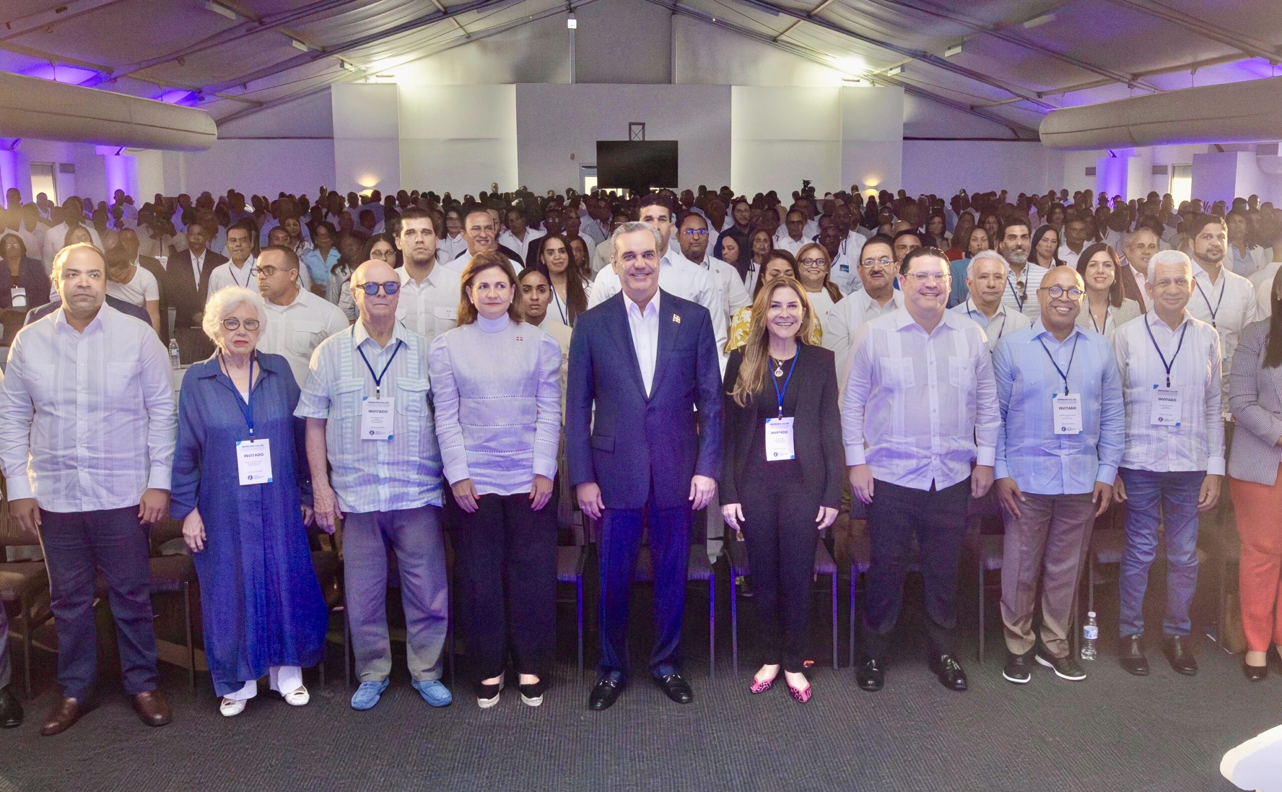 Abinader exhorta a candidatos a posiciones electivas por el PRM a no fallar en la transparencia y la lucha contra la corrupción