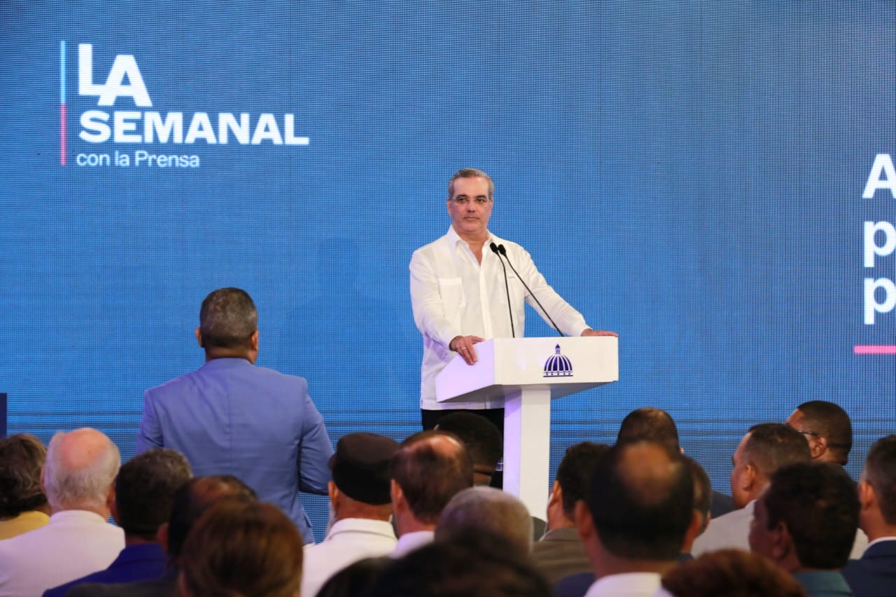 Presidente Abinader presenta detalles del programa “A comer: del campo al colmado”