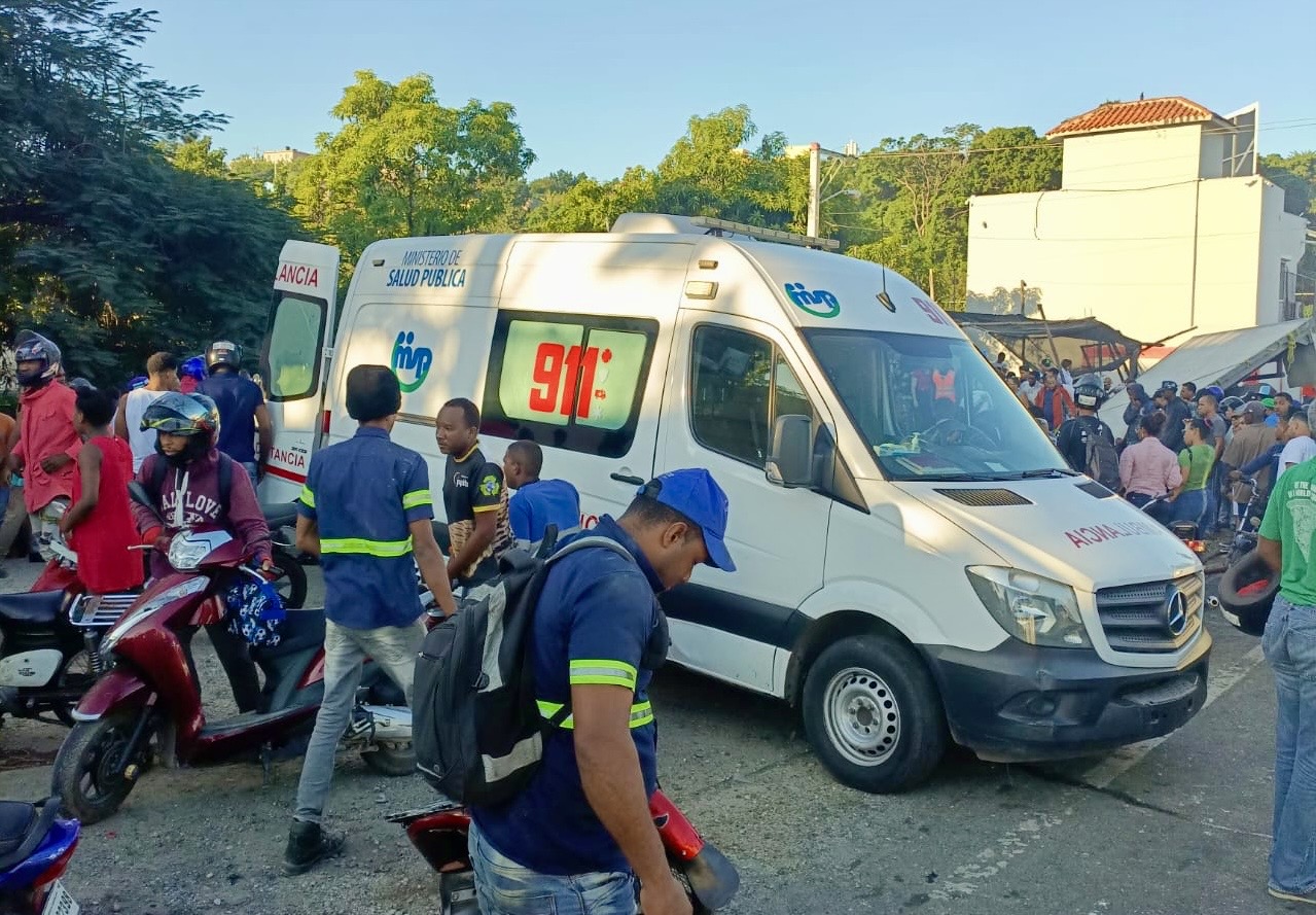 9-1-1 coordina la asistencia en accidente de tránsito en Quita Sueño