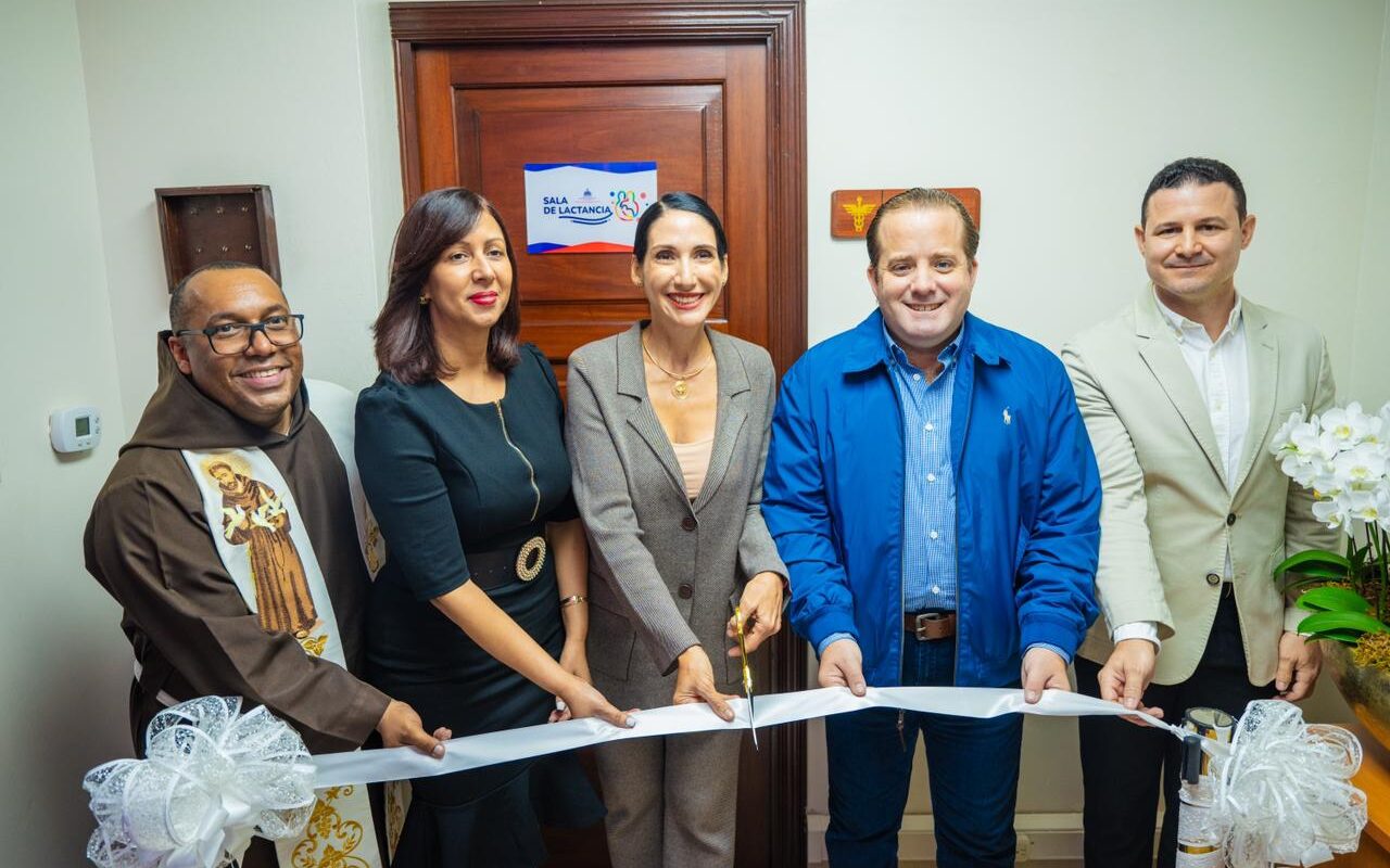 Ministerio Administrativo de la Presidencia inaugura sala de lactancia en el Palacio Nacional