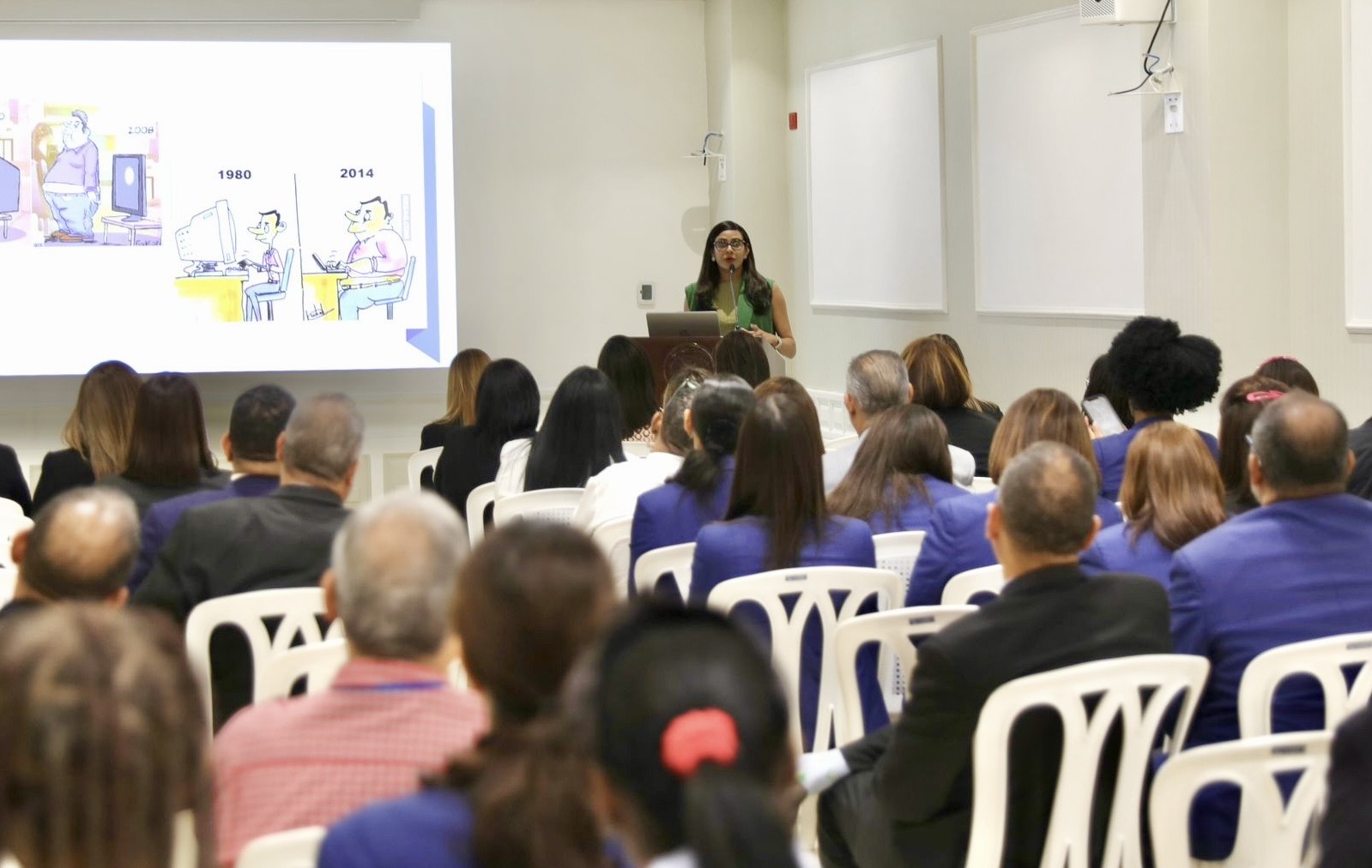 Senado auspicia conferencias para detectar temprano cáncer próstata y diabetes entre sus colaboradores