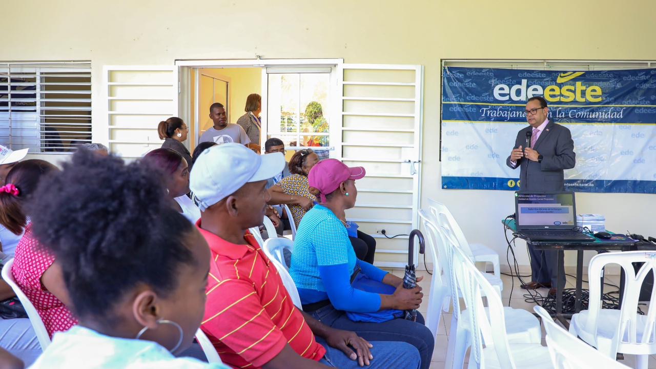 Edeeste iluminará todos los centros deportivos del municipio de Guerra