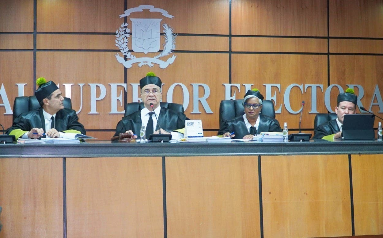 TSE ordena FP inscribir candidato a senador por Elías Piña