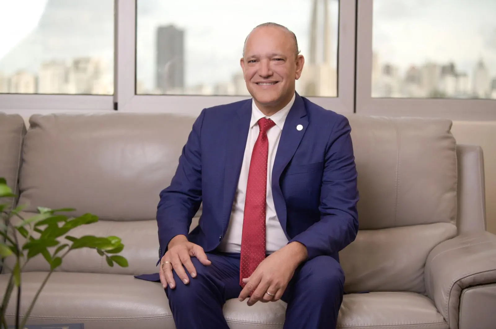 Director de Proindustria Ulises Rodríguez toma licencia para concentrarse en su campaña política