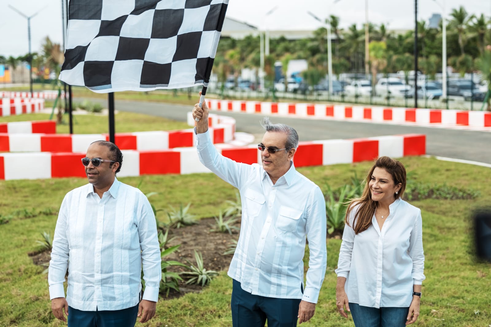 Paseo Marítimo Malecón: presidente Abinader, Carolina Mejía y Samuel Pereyra rescatan el litoral marino de la ciudad