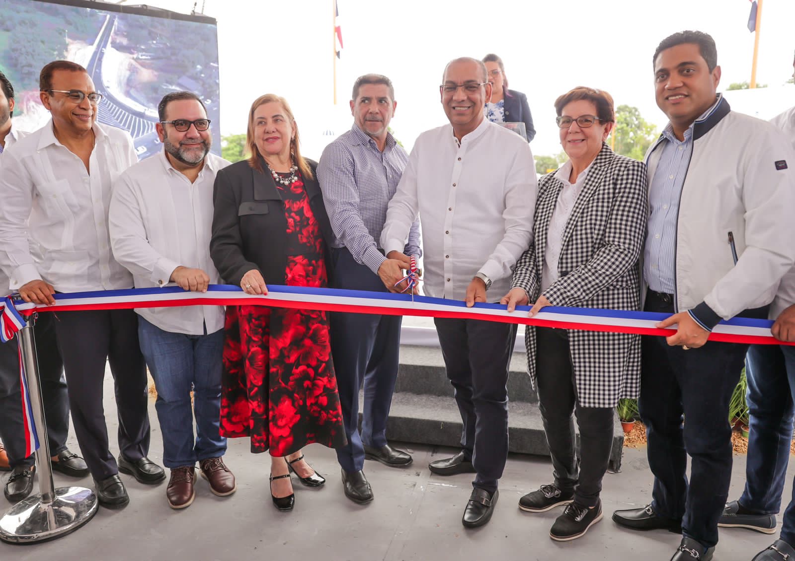 Gobierno inaugura puentes de Sabaneta sobre el Río Camú, en La Vega y el Cangrejo, en Puerto Plata