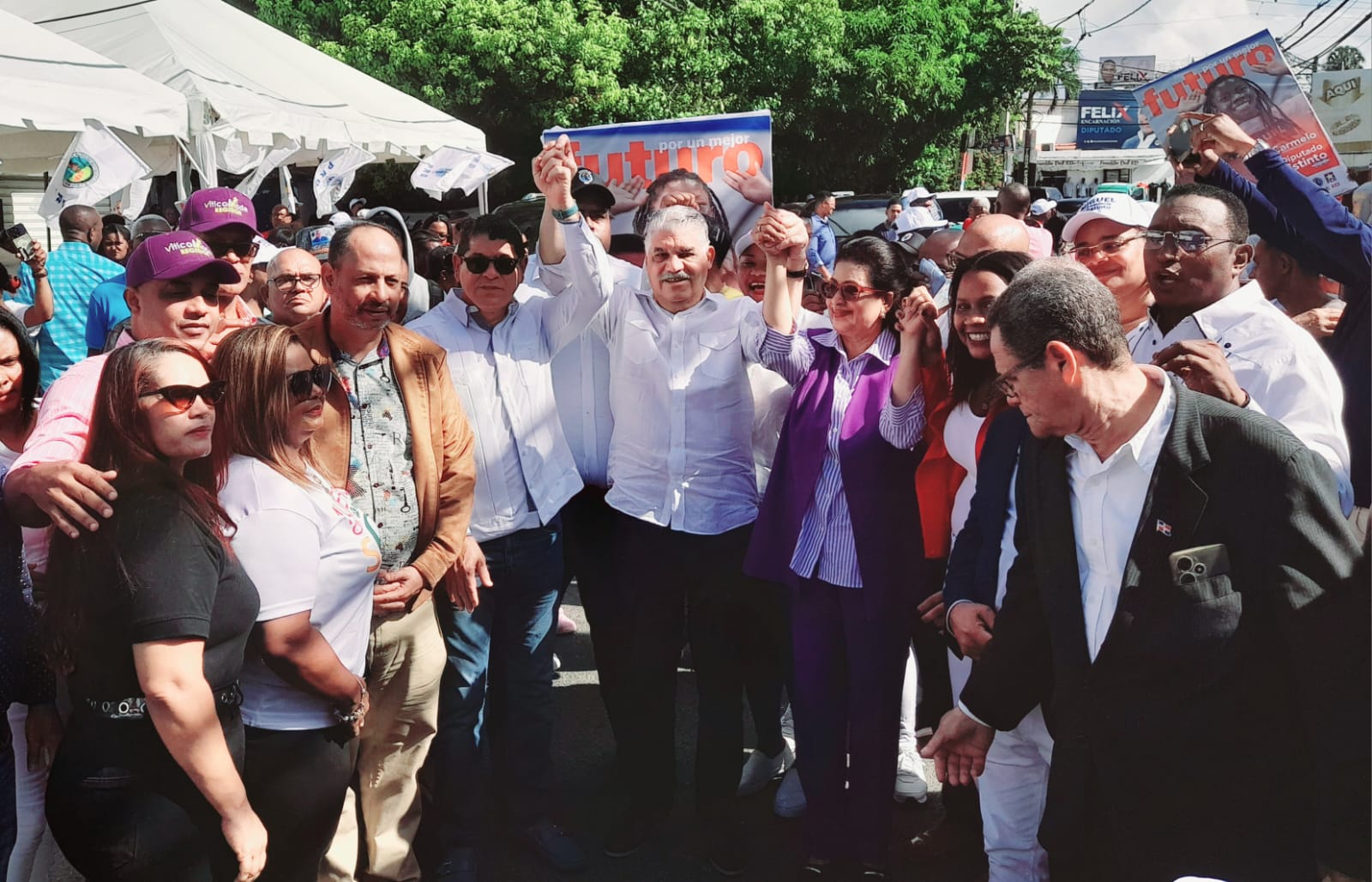 El Partido Revolucionario Dominicano (PRD) proclama Aquilino Serrata como candidato alcalde en SDO