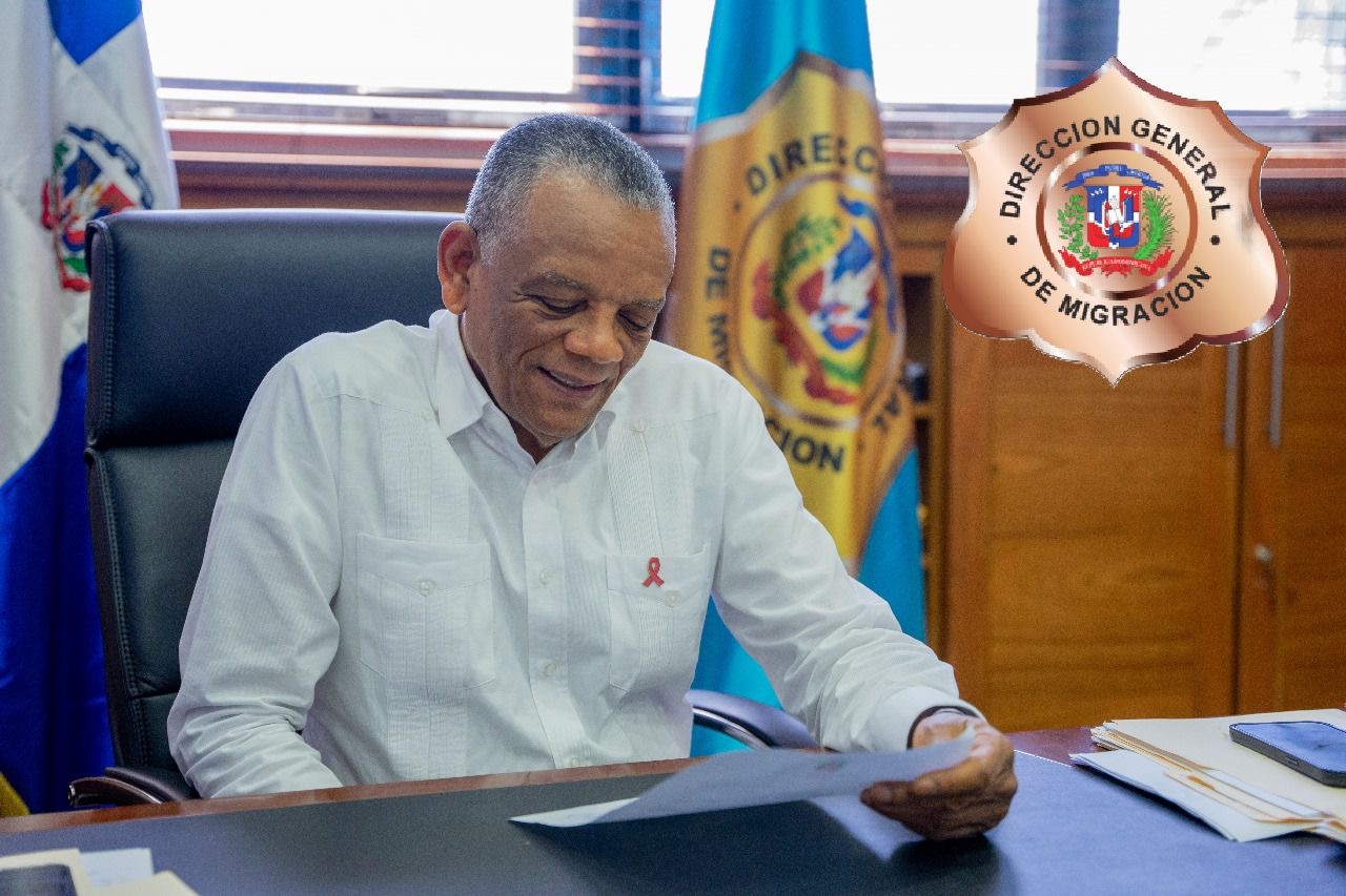 Director Migración realiza cambios para continuar la eficientizacion de los servicios en mes de diciembre