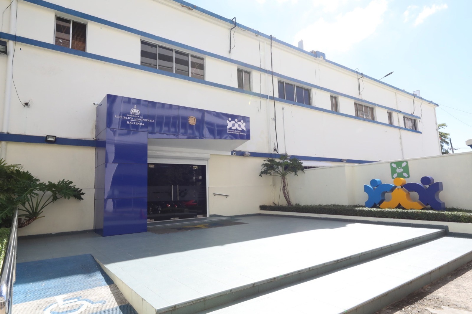 DGCP inhabilita registro de proveedores de 8 empresas que presentaron documentación falsa en licitaciones del CEIZTUR