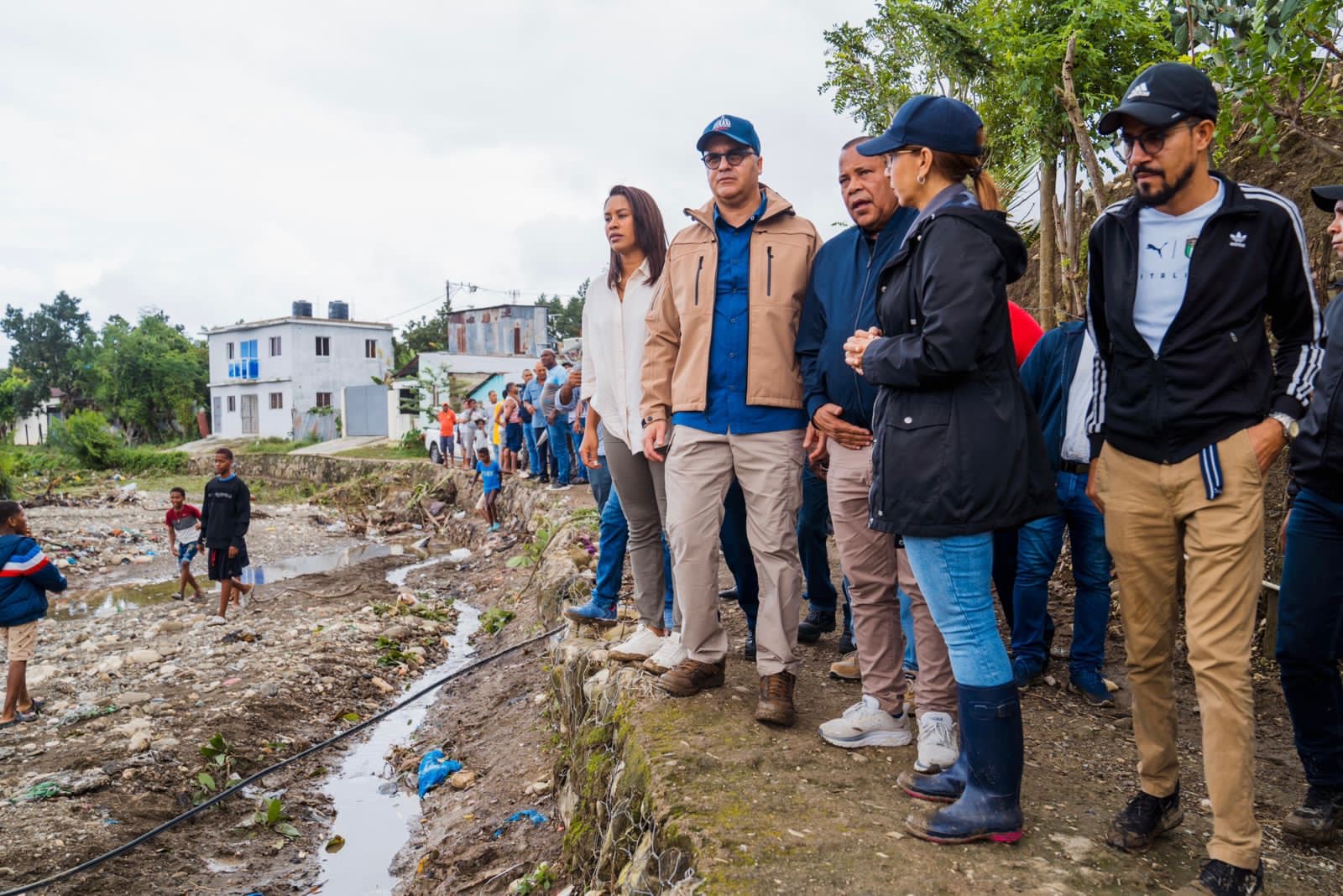 Ministro Igor Rodríguez: “En Puerto Plata estamos asistiendo a las familias afectadas por las lluvias