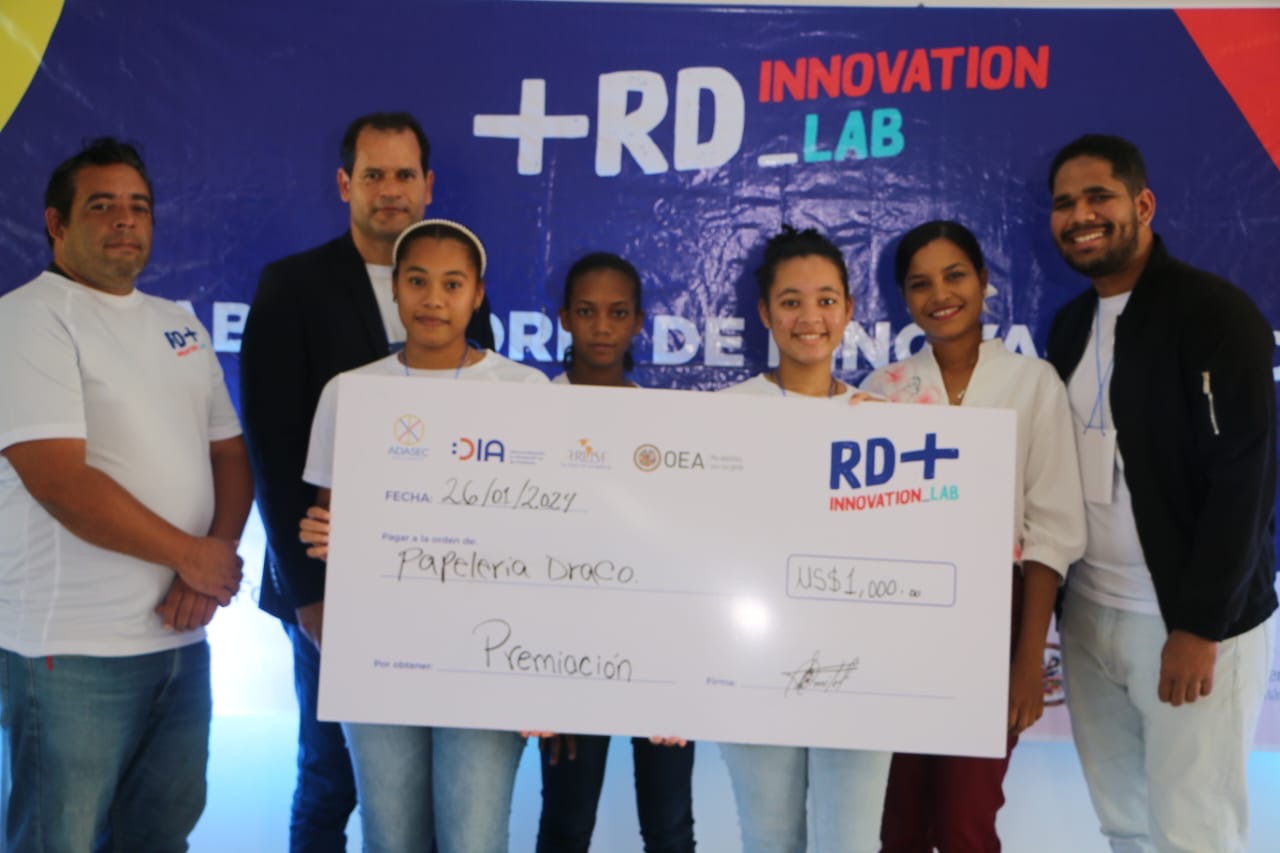 ADASEC República Dominicana, The Trust for the Americas y Citi Foundation otorgan 9 mil dólares a jóvenes emprendedores