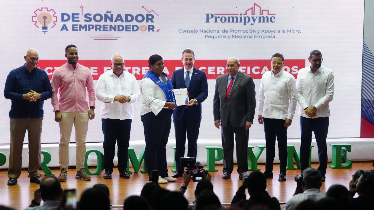 Promipyme capacita 800 nuevos emprendedores a nivel nacional