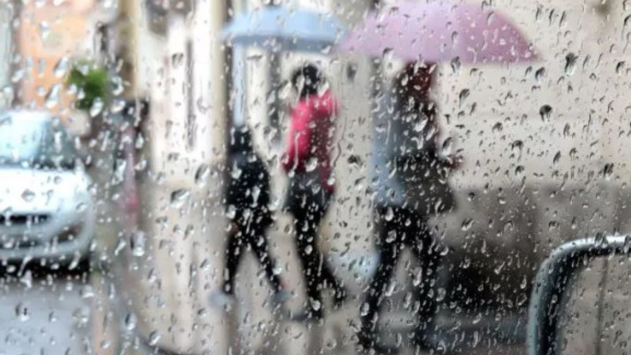 Las lluvias continuarán entre moderadas a fuertes. Oleaje y el viento se incrementará debido a la influencia del sistema frontal