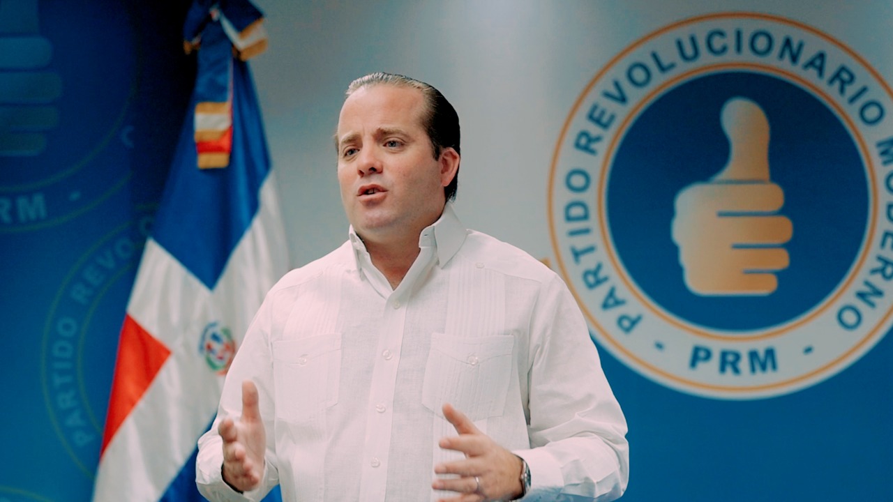 Jose Ignacio Paliza toma licencia como Ministro Administrativo de la Presidencia