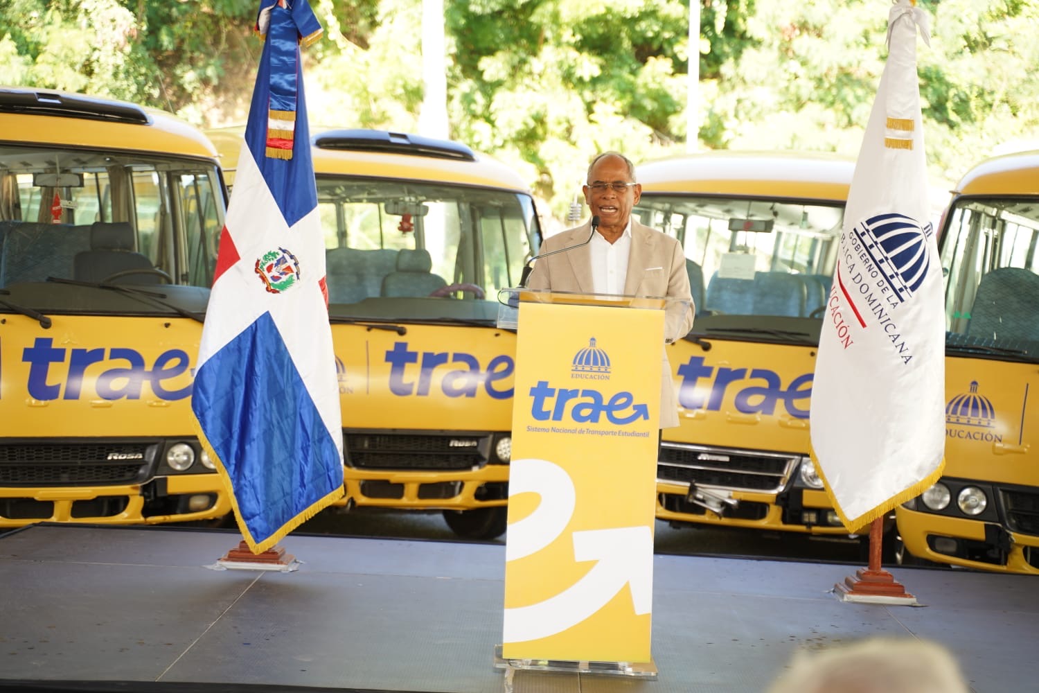 San Cristóbal ya dispone de transporte estudiantil para todas las escuelas