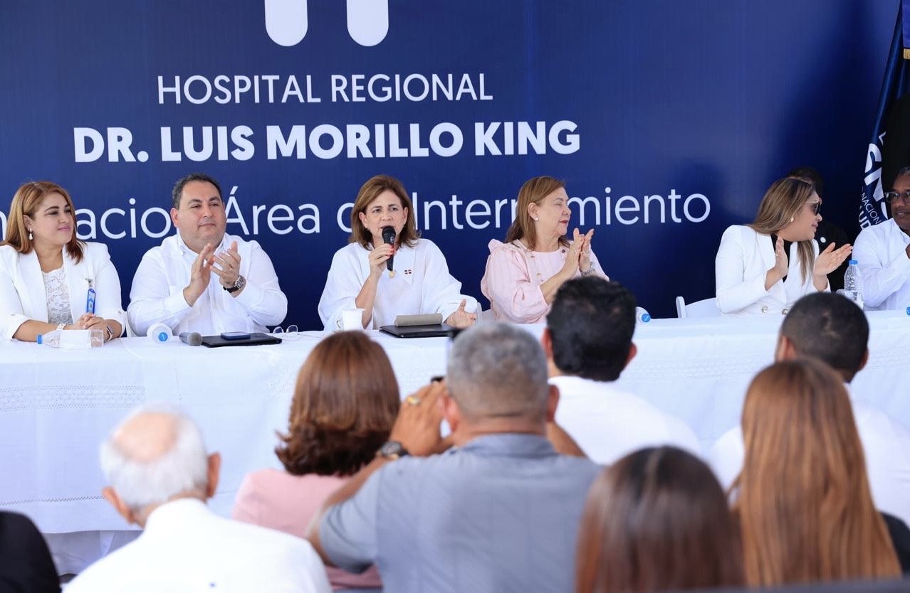Vicepresidenta anuncia primer hospital pediátrico del Sur y ampliación área Internamiento Morillo King en La Vega