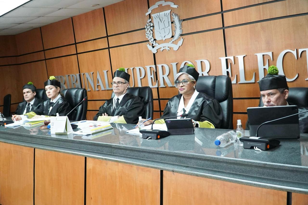 TSE declara inadmisible amparo de extrema urgencia contra resolución Junta Electoral de Baní