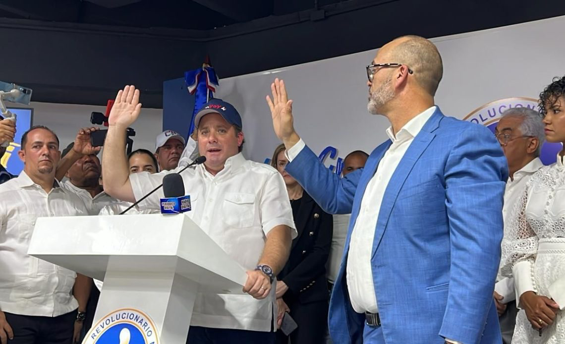 Fredy Fernández juramentado por Paliza como coordinador del Comando Nacional de Frentes Sectoriales del PRM